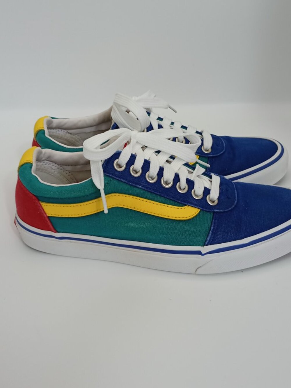 Title: Vans Old Skool Multicolor Colorblock Sneakers Men's 7 Women's 8.5 EU 39